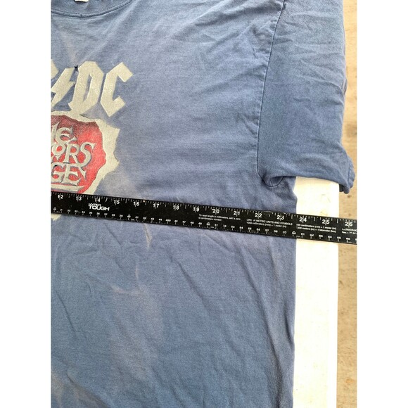Vintage 90s Ac/Dc the Razors Edge Tour Distressed T-shirt Size XL by Freeze - Picture 7 of 10